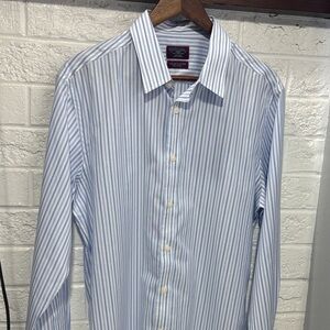 UNTUCKit Men's Light Blue Striped Dress Shirt